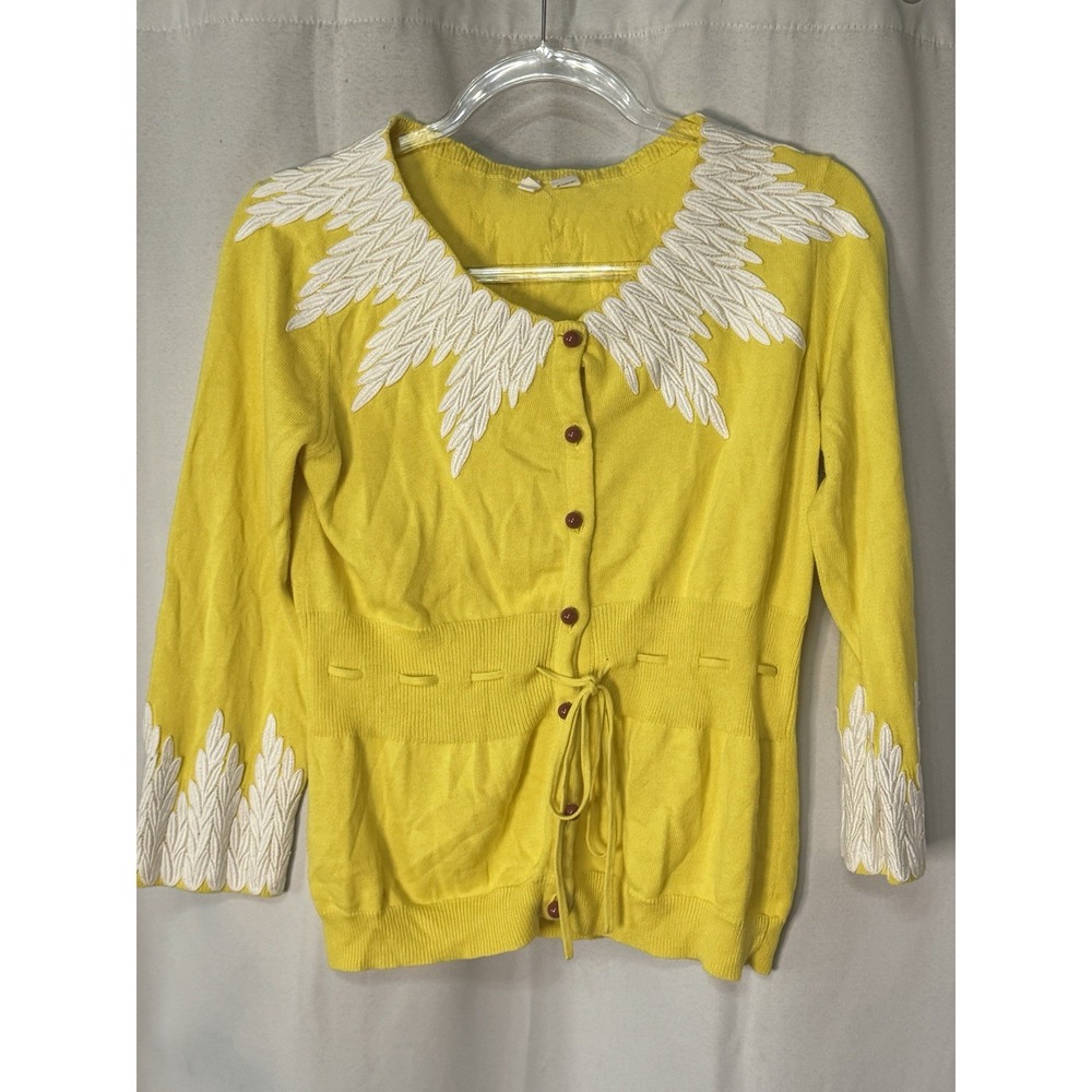 Moth Anthropologie Women's Size M Wisteria Cardigan Sweater Yellow Embroidered